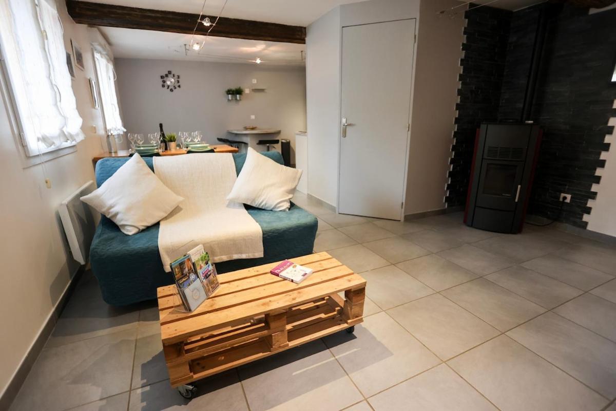 La Villa Des Roses Au Coeur De Cormoyeux ภายนอก รูปภาพ